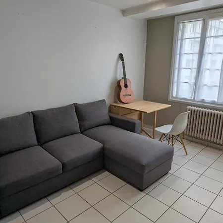 Knp Voltaire * Tours